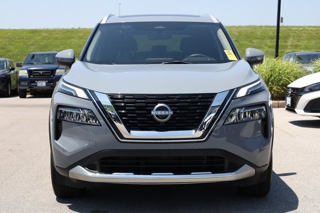 2023 Nissan Rogue Platinum 3