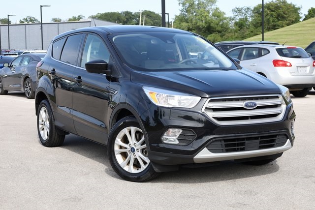 2019 Ford Escape SE 2