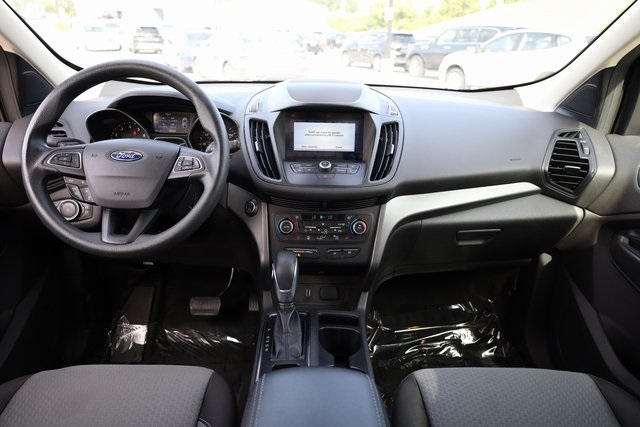 2019 Ford Escape SE 9