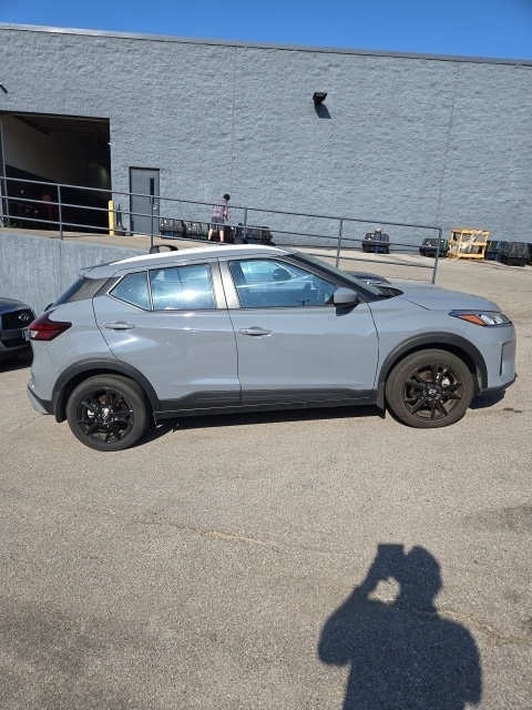 2023 Nissan Kicks SV 5