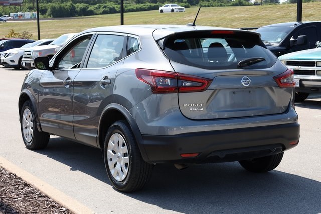 2020 Nissan Rogue Sport S 5