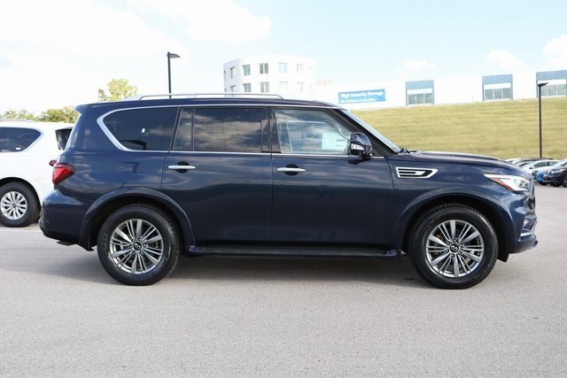 2022 INFINITI QX80 LUXE 4