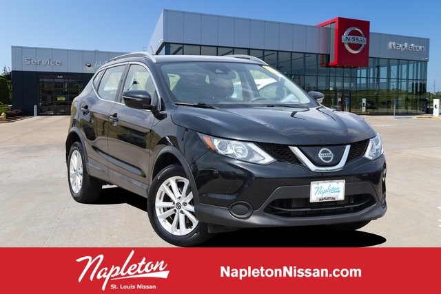 2019 Nissan Rogue Sport SV 1