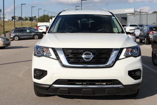 2019 Nissan Pathfinder S 2