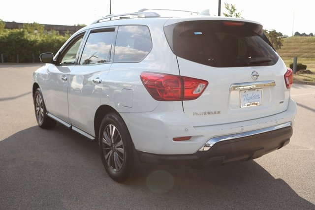 2019 Nissan Pathfinder S 4