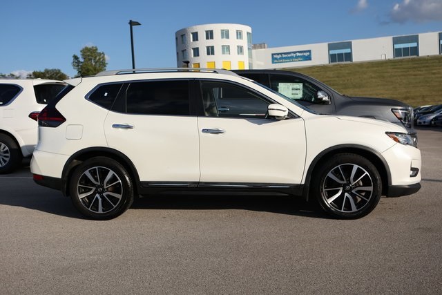 2020 Nissan Rogue SL 3