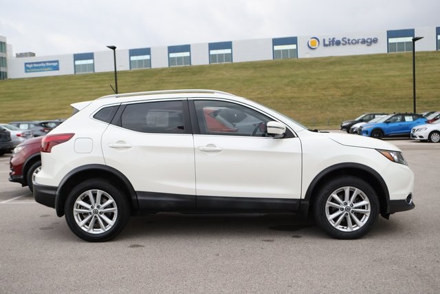 2019 Nissan Rogue Sport SV 4