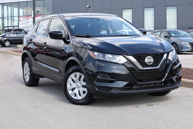 2020 Nissan Rogue Sport S 2