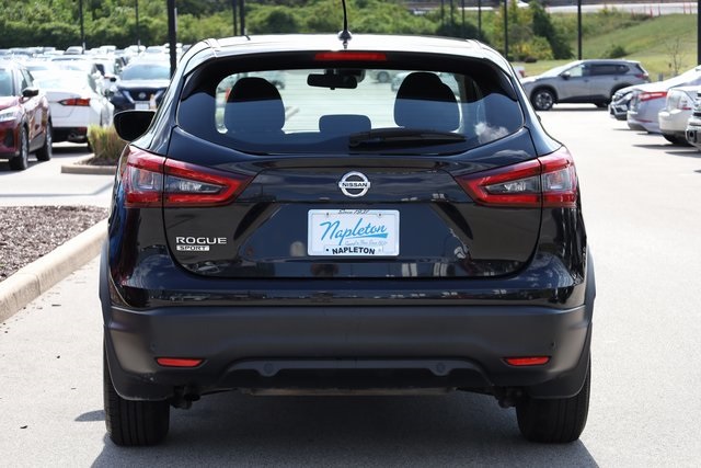 2020 Nissan Rogue Sport S 6