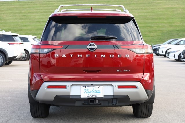 2023 Nissan Pathfinder SL 5