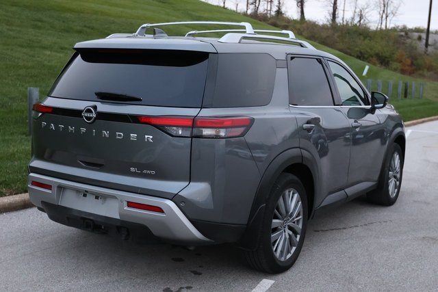 2023 Nissan Pathfinder SL 4