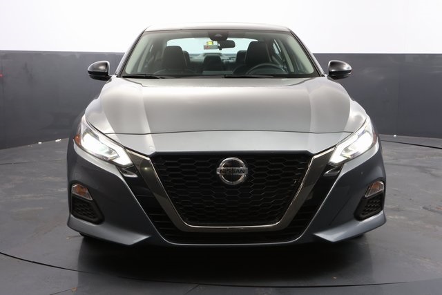 2021 Nissan Altima 2.5 SR 2