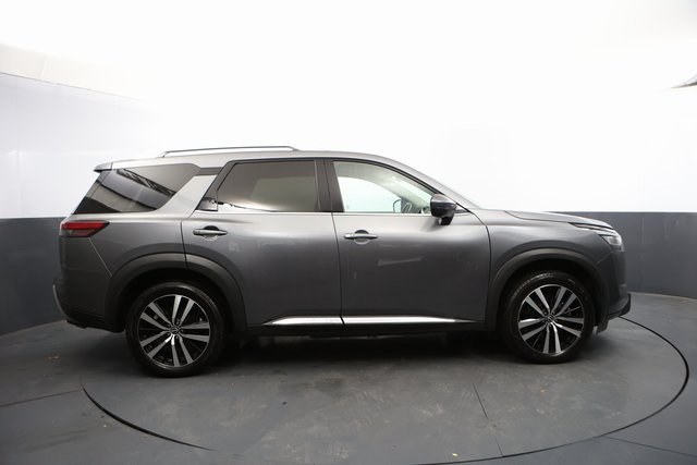 2023 Nissan Pathfinder Platinum 10