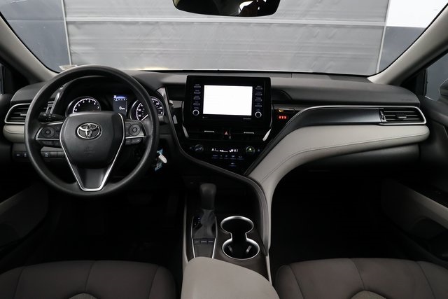 2023 Toyota Camry LE 16