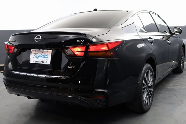 2023 Nissan Altima 2.5 SV 5