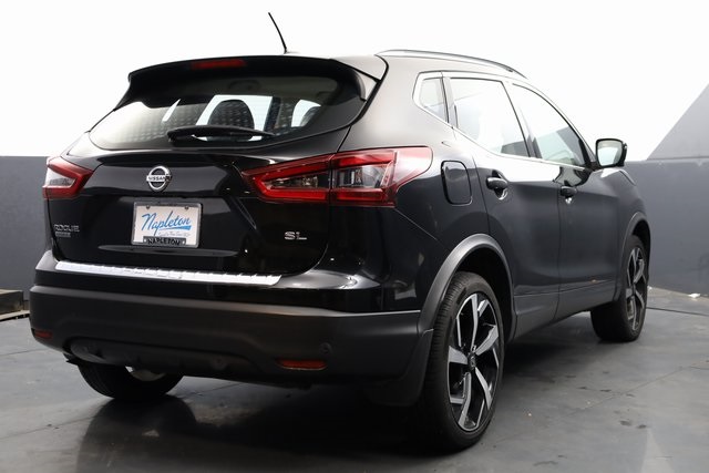 2020 Nissan Rogue Sport SL 4