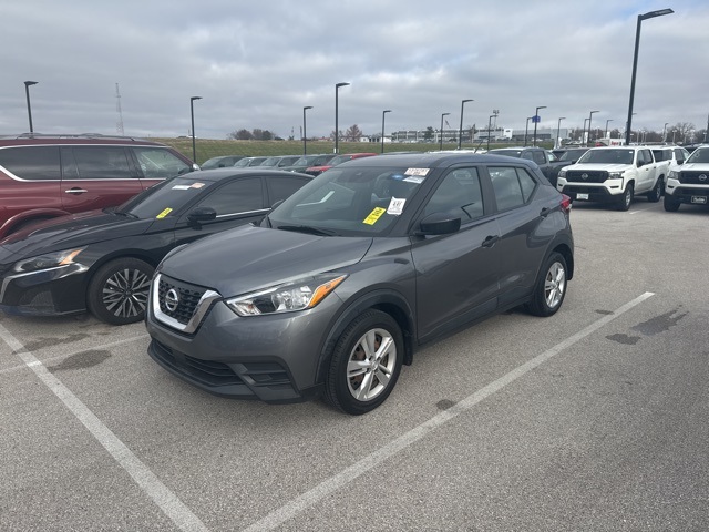 2020 Nissan Kicks S 3