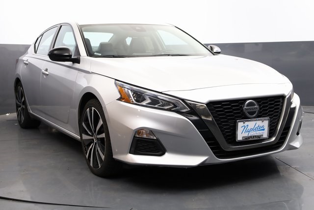 2021 Nissan Altima 2.5 SR 2