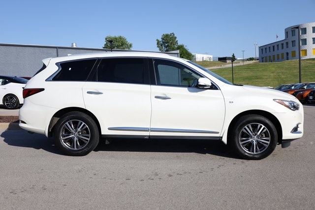 2019 INFINITI QX60 LUXE 4