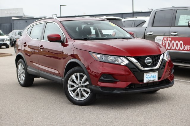 2020 Nissan Rogue Sport SV 2