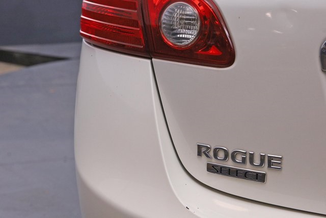 2015 Nissan Rogue Select S 7