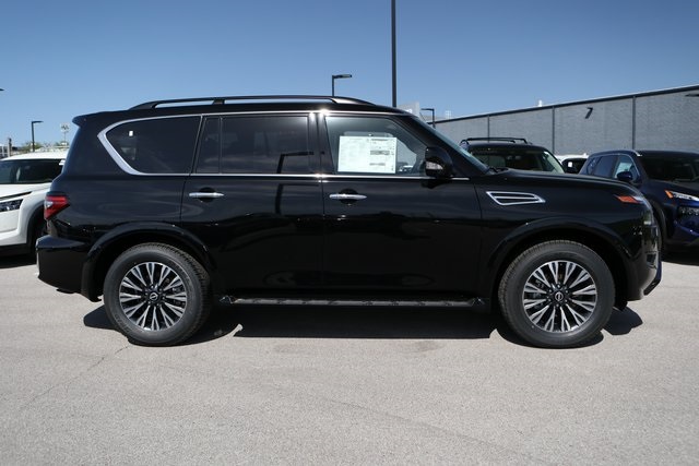 2024 Nissan Armada SL 4