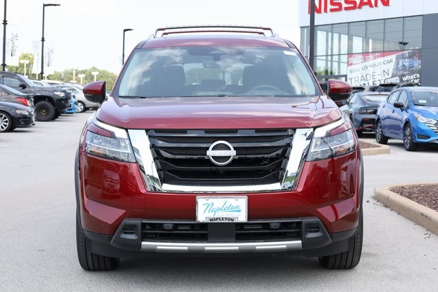 2024 Nissan Pathfinder Platinum 8