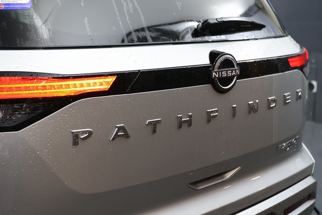 2024 Nissan Pathfinder Platinum 7