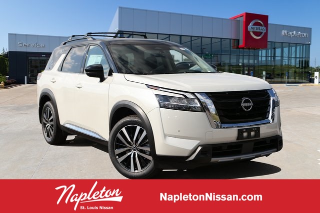 2024 Nissan Pathfinder Platinum 1