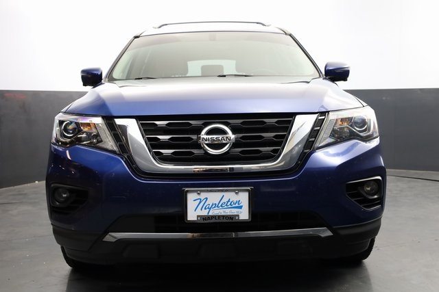 2018 Nissan Pathfinder Platinum 2