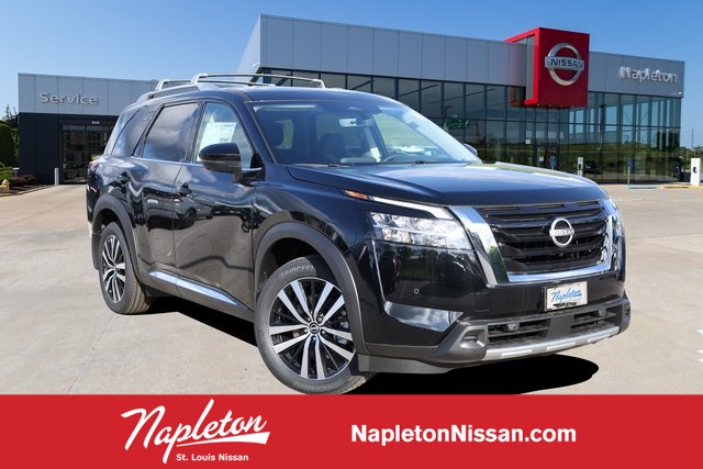 2024 Nissan Pathfinder Platinum 1