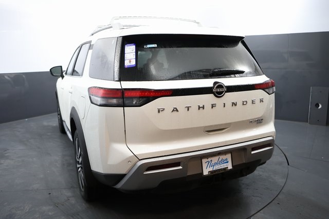 2024 Nissan Pathfinder Platinum 6