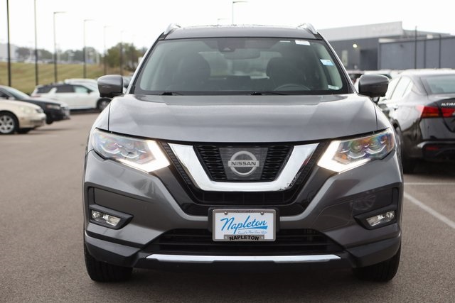 2017 Nissan Rogue SL 3