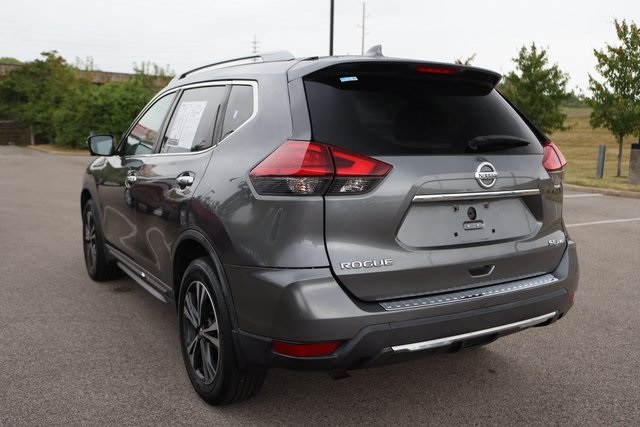 2017 Nissan Rogue SL 5