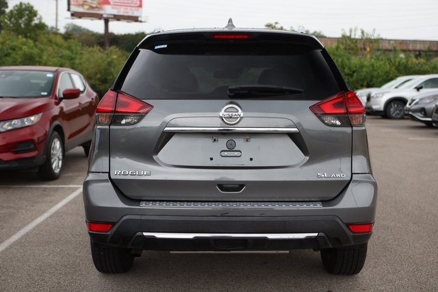 2017 Nissan Rogue SL 6