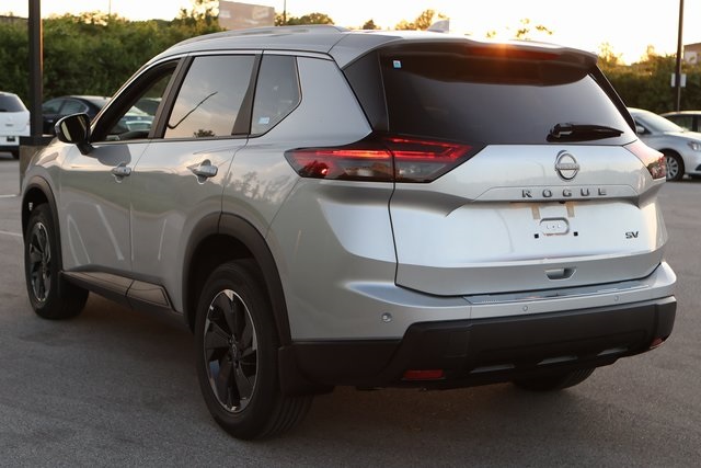 2024 Nissan Rogue SV 5