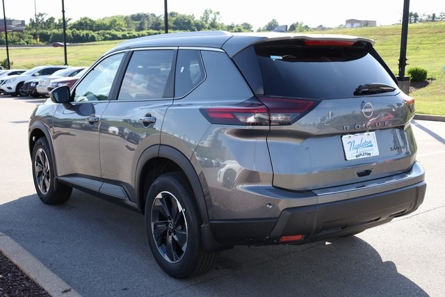 2024 Nissan Rogue SV 5