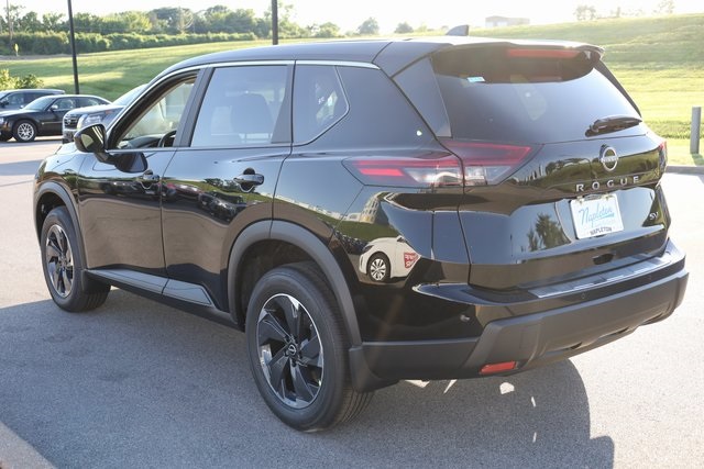 2024 Nissan Rogue SV 5