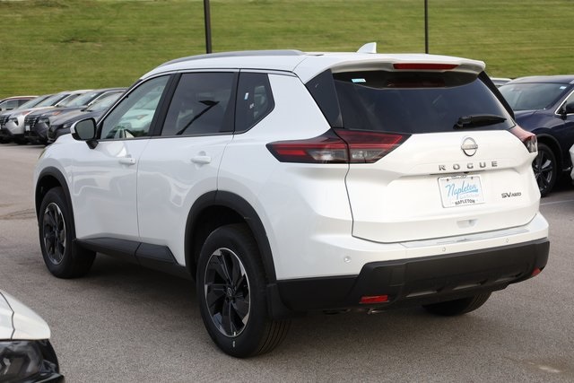 2024 Nissan Rogue SV 5