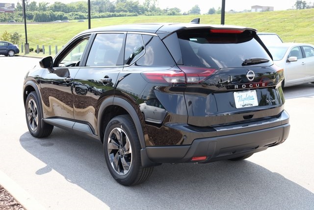 2024 Nissan Rogue SV 5