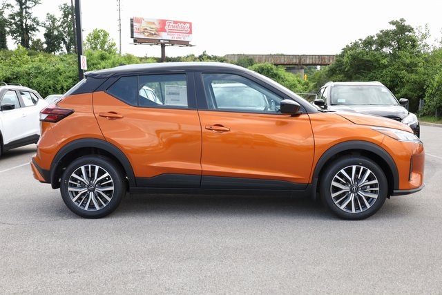 2024 Nissan Kicks SV 3