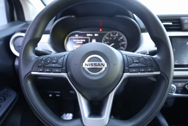 2021 Nissan Versa 1.6 SV 10