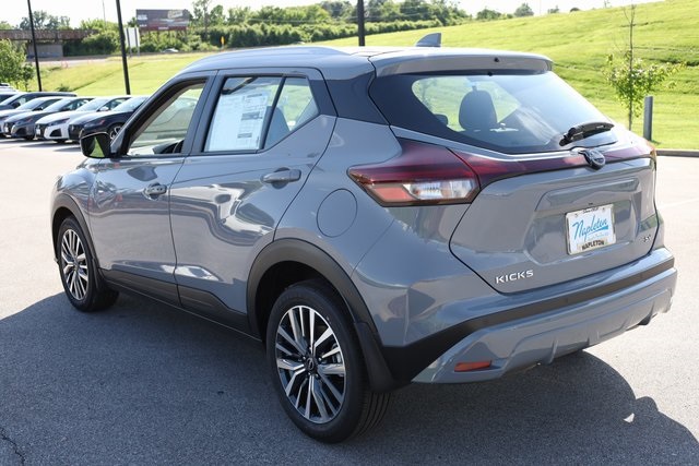 2024 Nissan Kicks SV 5