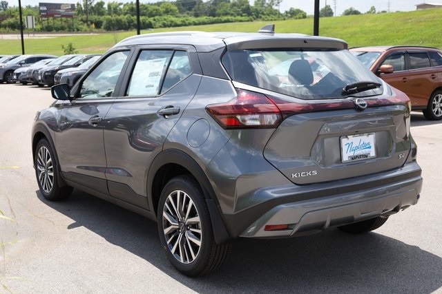 2024 Nissan Kicks SV 4