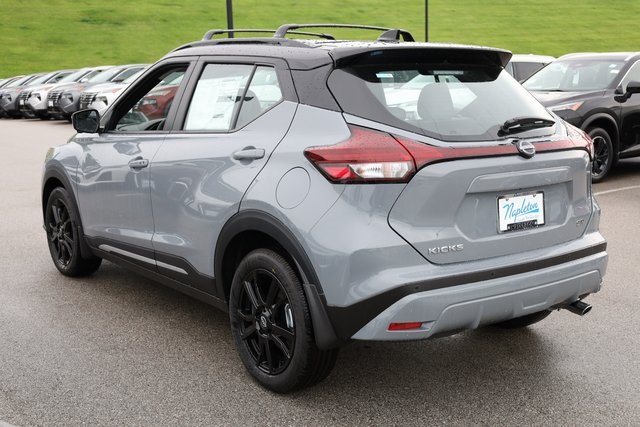 2024 Nissan Kicks SR 5