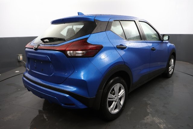 2024 Nissan Kicks S 9