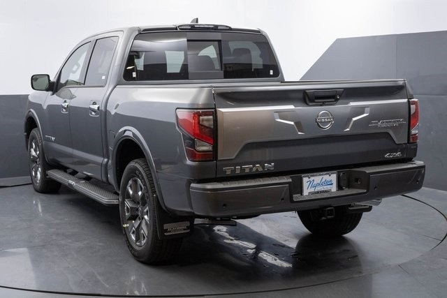 2024 Nissan Titan Platinum Reserve 5