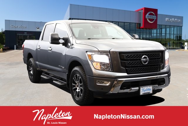 2021 Nissan Titan SV 1