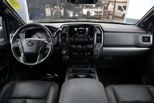 2023 Nissan Titan PRO-4X 16