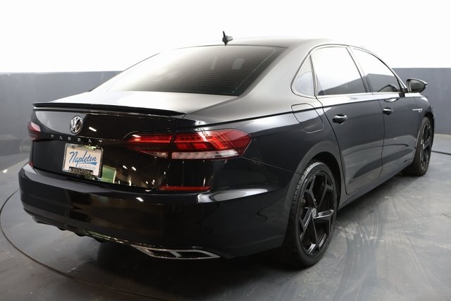 2021 Volkswagen Passat 2.0T R-Line 4